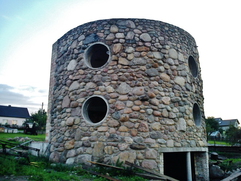 Facades — Akmuo Kitaip