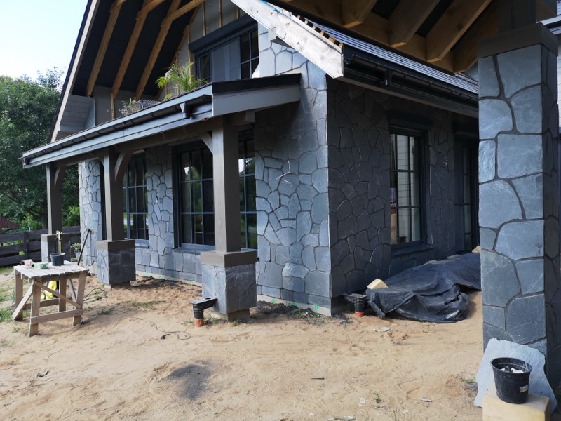Facades — Akmuo Kitaip