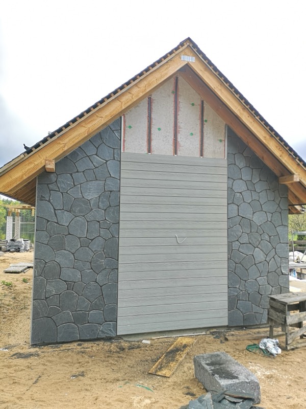 Facades — Akmuo Kitaip