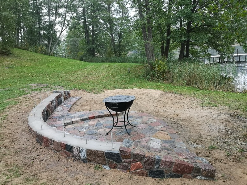 Paving & brickwork — Akmuo Kitaip