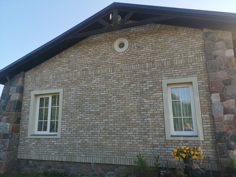 Paving & brick — Akmuo Kitaip